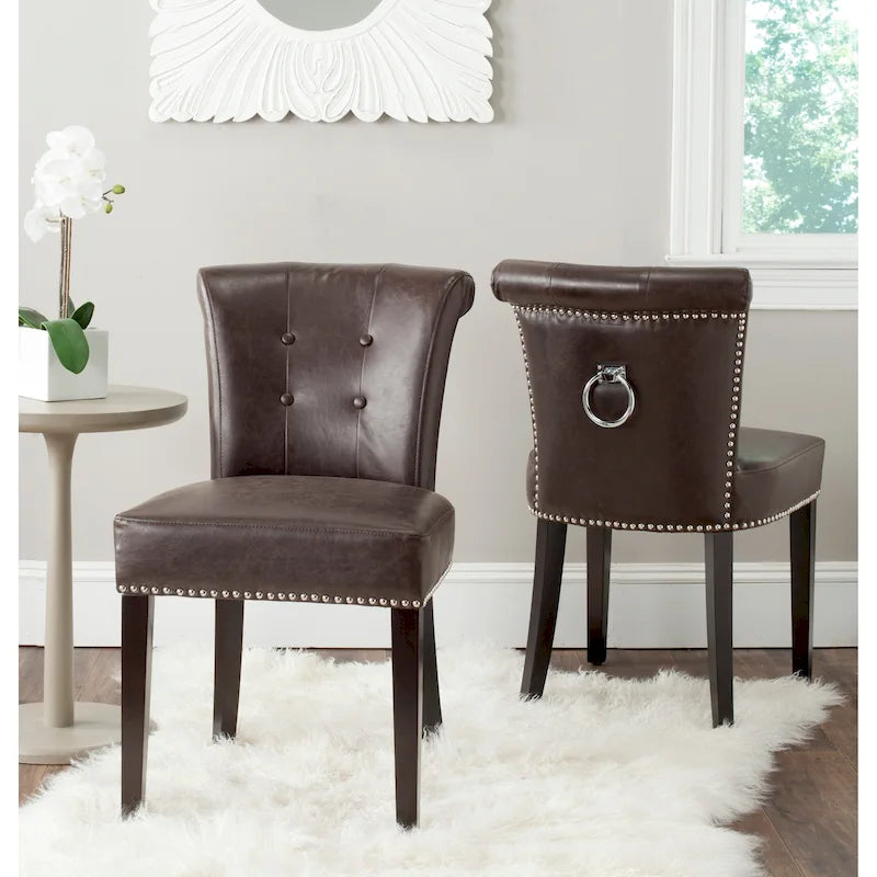 Chaise de salle à manger capitonnée en lin beige avec clous de tapissier et pieds espresso