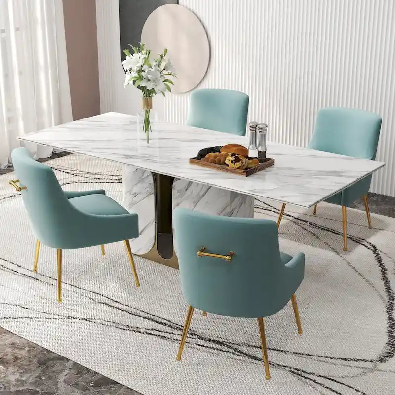 Chaise de salle à manger capitonnée en velours avec pieds en métal doré Style glamour moderne
